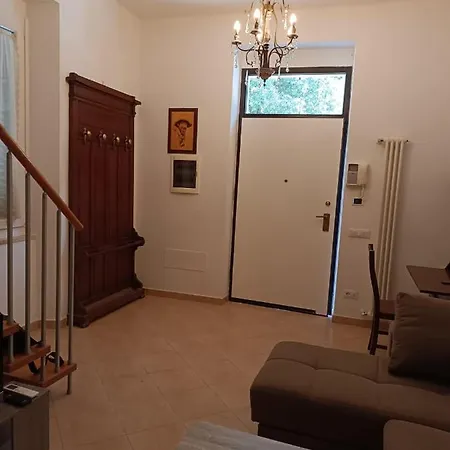 La Casa Sull'argine 2 דירה